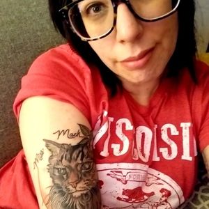 Meet your Posher, Lisa